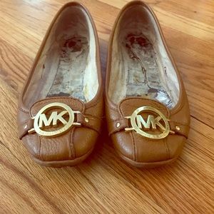 Michael Kors Flats: No Insoles thanks to Dog